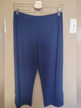 💚10 for $10💚 Bundle and save Flowy Blue Pants